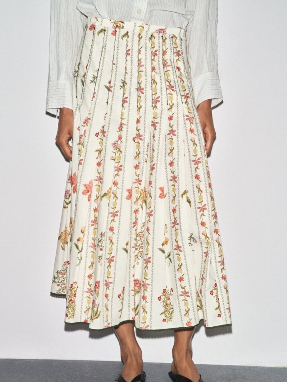 Zara ZW Collection Floral Pleated Midi Skirt Small Cottagecore Boho Cotton NWT